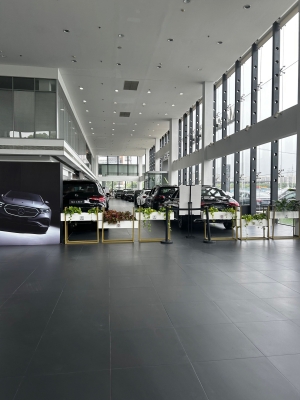 赤峰奔馳4s店-第1張圖片