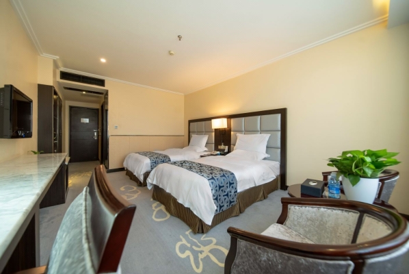 赤峰金冠酒店地址電話是多少號(hào)-第1張圖片