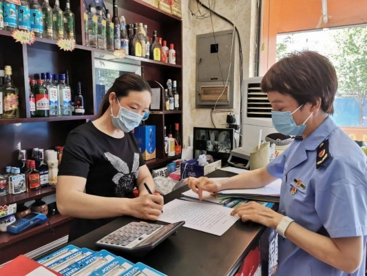 赤峰10人餐桌團購電話號碼-第1張圖片