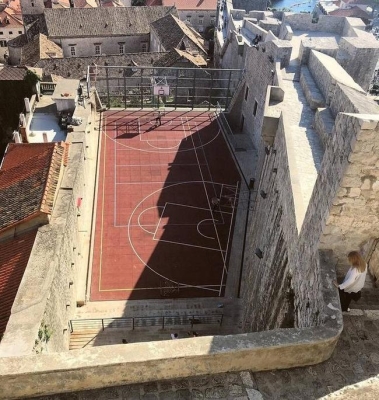 赤峰洛克公園籃球場電話號碼-第1張圖片