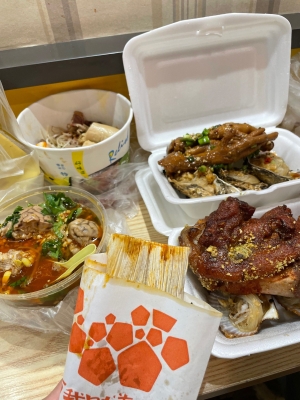 赤峰長青街賣豬蹄的電話號碼-第1張圖片