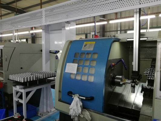 赤峰改裝頭燈廠家電話地址查詢-第1張圖片