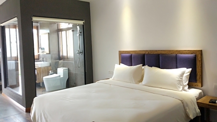 赤峰新昆侖酒店預(yù)訂電話號碼-第1張圖片