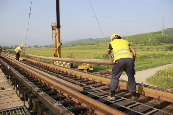 赤峰市工務(wù)段電話號碼-第1張圖片