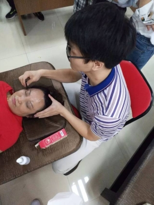 赤峰華佗職業(yè)培訓(xùn)學(xué)校-第1張圖片