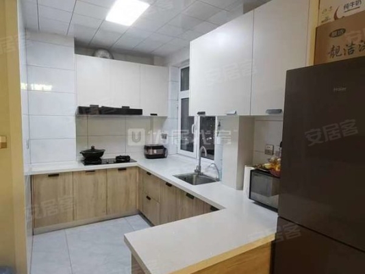 赤峰新城藍(lán)寶石理發(fā)電話號(hào)碼-第1張圖片