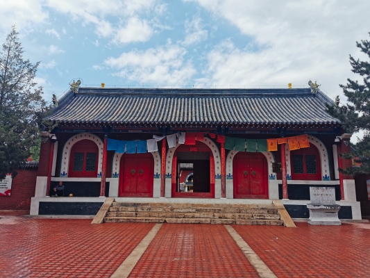 赤峰寺廟聯(lián)系電話是多少號-第1張圖片