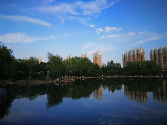 赤峰岐然百貨電話號碼-第1張圖片