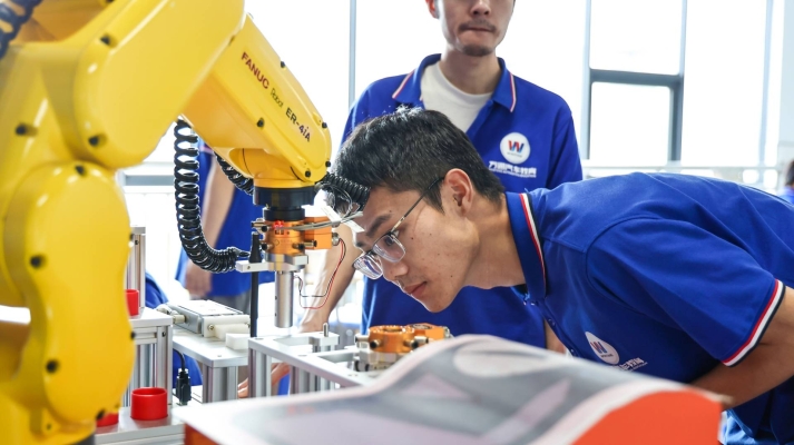 赤峰機器人培訓(xùn)學(xué)校-第1張圖片