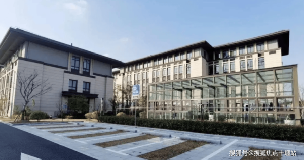 赤峰臻尚養(yǎng)生館地址電話號(hào)碼-第1張圖片