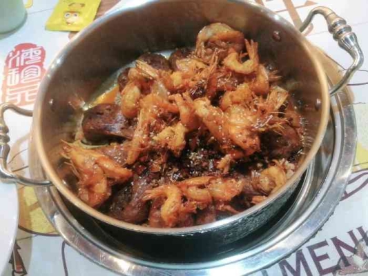 赤峰鴨頭火鍋店地址電話號碼-第1張圖片