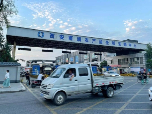 赤峰雨潤(rùn)市場(chǎng)賣酒的電話是多少-第1張圖片