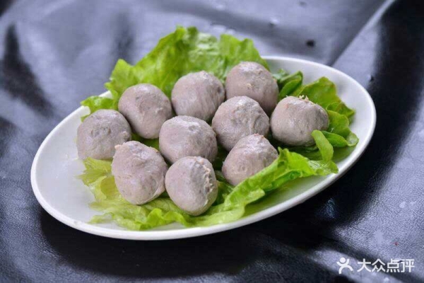 赤峰天山鎮(zhèn)牛肉店電話多少-第1張圖片