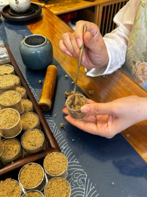 赤峰艾灸館電話多少號(hào)碼啊-第1張圖片