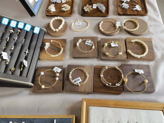 赤峰銀飾定制加工店電話號(hào)碼-第1張圖片