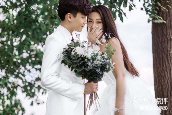 曼瑞國際婚紗赤峰店電話號碼-第1張圖片