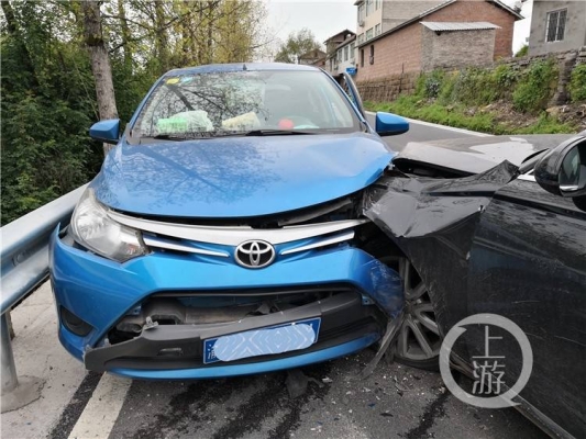 平度到赤峰車司機(jī)電話號(hào)碼多少-第1張圖片
