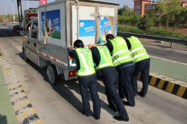 赤峰交通客服電話-第1張圖片