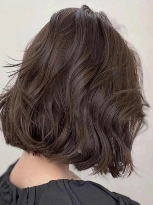 赤峰港風(fēng)復(fù)古卷發(fā)店電話號(hào)碼-第1張圖片