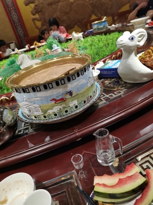 赤峰龍湖灣酒店電話號(hào)碼多少-第1張圖片