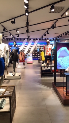 赤峰阿迪攝影店地址電話號碼-第1張圖片