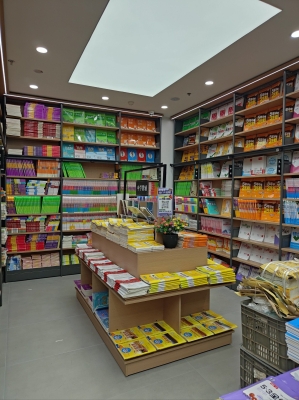 赤峰新華百貨客服電話號(hào)碼-第1張圖片