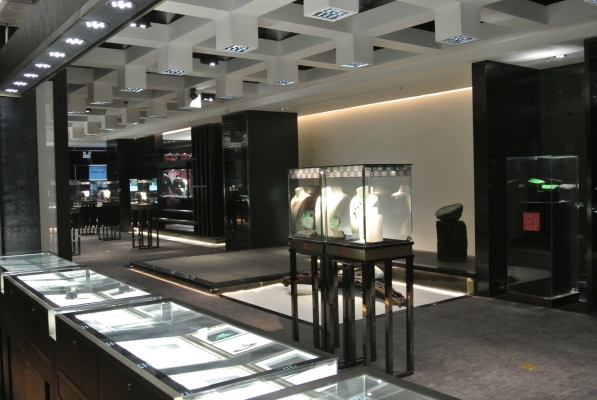 赤峰星之諾珠寶招聘電話號(hào)碼-第1張圖片