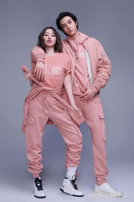 赤峰寫真服裝租賃電話是多少號(hào)-第1張圖片