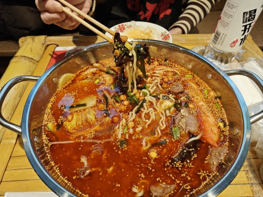 赤峰冒菜館地址查詢(xún)電話號(hào)碼-第1張圖片