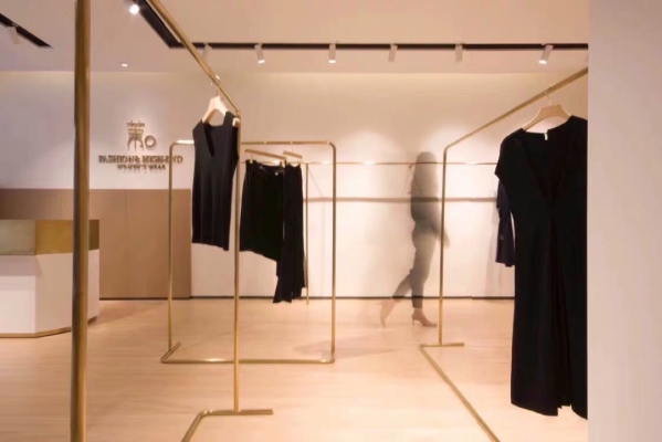 赤峰服裝展架批發(fā)電話地址查詢-第1張圖片