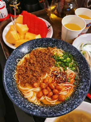 赤峰樂舍足浴電話號碼多少-第1張圖片