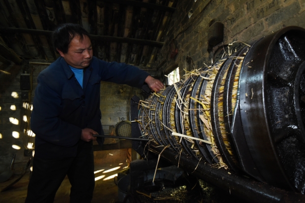 赤峰菜市場榨油坊電話號碼-第1張圖片