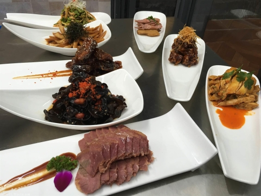 赤峰市餐飲配送公司電話號(hào)碼-第1張圖片