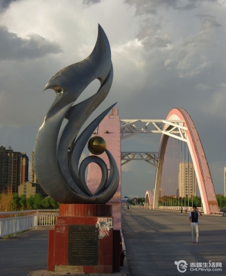 赤峰彩虹橋車站客服電話號(hào)碼-第1張圖片