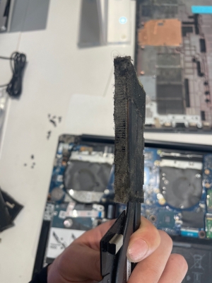 赤峰筆記本清灰保養(yǎng)電話(huà)號(hào)碼-第1張圖片