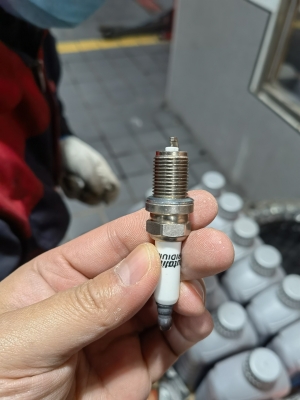 赤峰養(yǎng)車更換火花塞電話號碼-第1張圖片