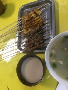 赤峰烏力吉蒙餐廳電話號碼-第1張圖片