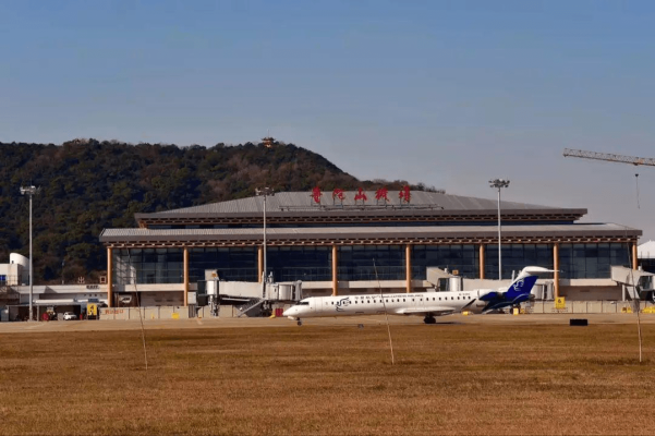 金地酒店赤峰店電話號(hào)碼多少-第1張圖片