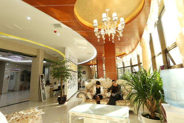 赤峰橋北惠康醫(yī)院電話號(hào)碼-第1張圖片