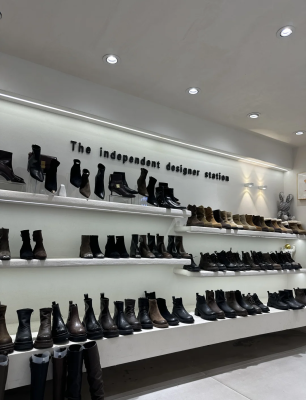 赤峰寧城刷鞋店電話號(hào)碼多少-第1張圖片