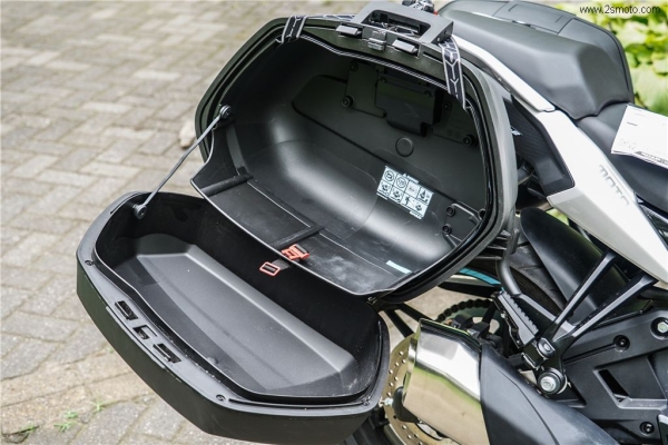 赤峰春風(fēng)騎士店電話(huà)號(hào)碼查詢(xún)-第1張圖片