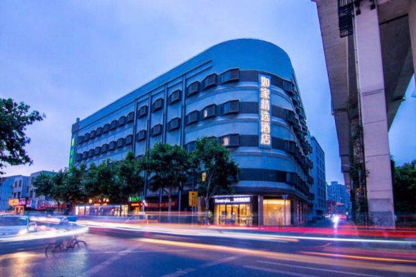 赤峰室內(nèi)足球館電話號碼多少-第1張圖片