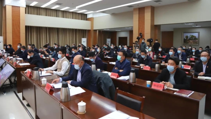 赤峰至集寧長(zhǎng)途汽車(chē)電話號(hào)碼-第1張圖片