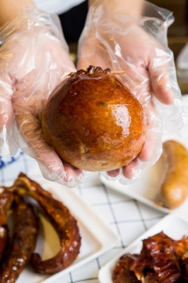 赤峰木蘭街酒館電話號(hào)碼多少-第1張圖片