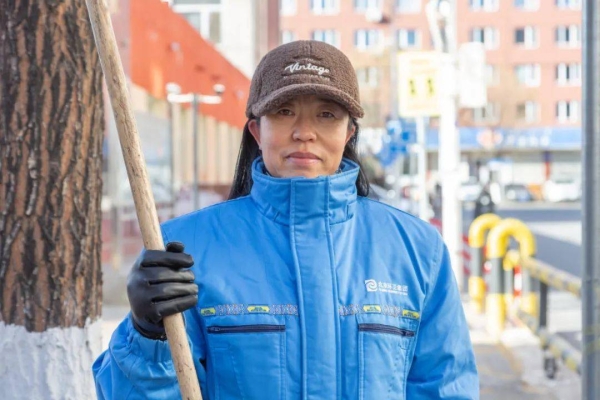 赤峰橋北化妝師電話號(hào)碼-第1張圖片