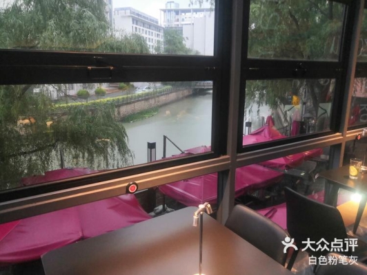 赤峰悅暮酒吧地址電話查詢號碼-第1張圖片