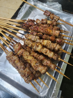 赤峰阿龍精品車位出售電話號(hào)碼-第1張圖片