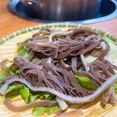 赤峰關(guān)家營(yíng)牛肉火鍋電話號(hào)碼-第1張圖片