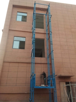 赤峰液壓貨梯廠家電話號碼-第1張圖片