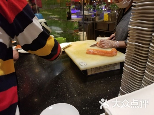 赤峰龍騰奧萊廣場電話號碼-第1張圖片